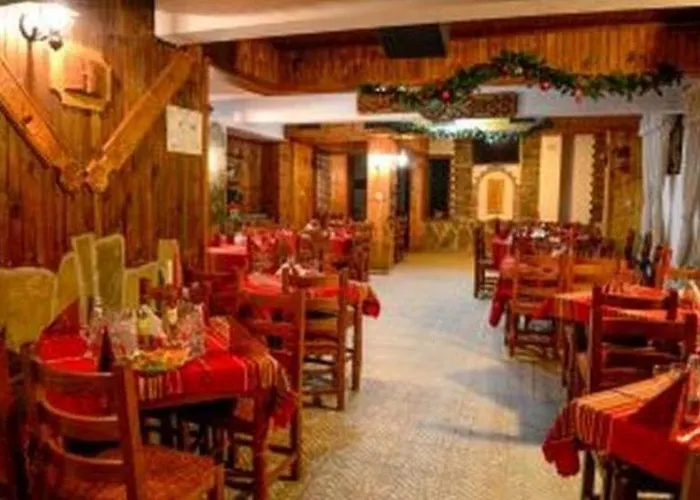 Семеен Хотел Перун 2* ايلينا